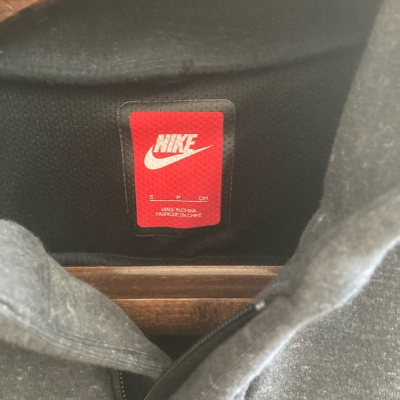 NIKE heavyweight cotton sweatshirt. - Picture 2 of 5